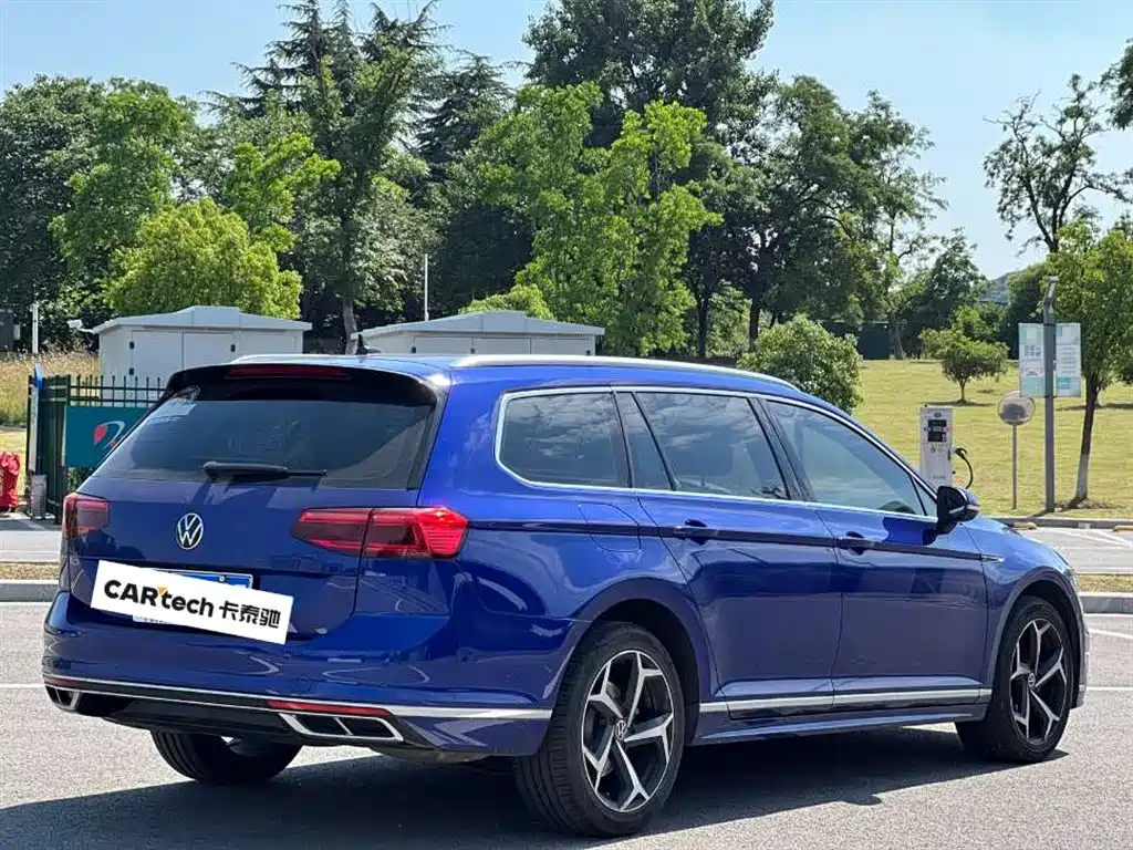 Volkswagen Passat Alltrack 2021 2.0T Zongxing Edition