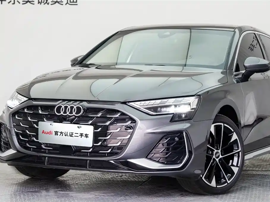 Audi A3 2025 A3L Limousine 35 TFSI Feichi Zunxiang Edition