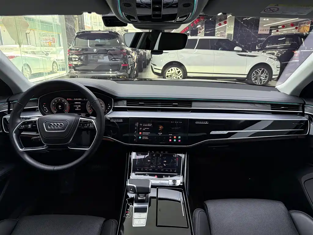 Audi A8L 50 TFSI quattro