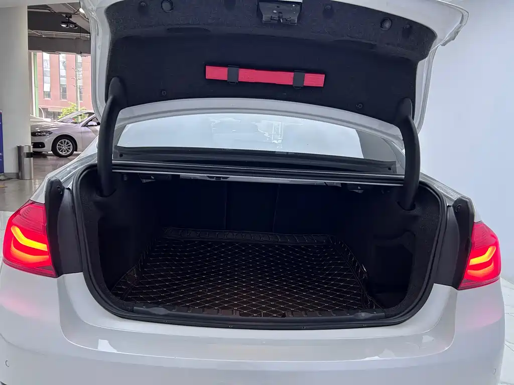 BMW 3 Series 2019 320Li Fashion Edition