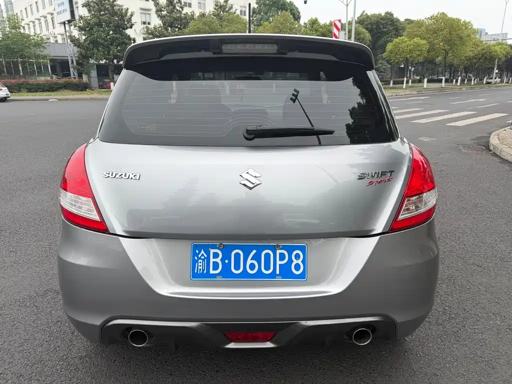 Suzuki Swift 2014 1.6L CVT FWD Luxury Edition