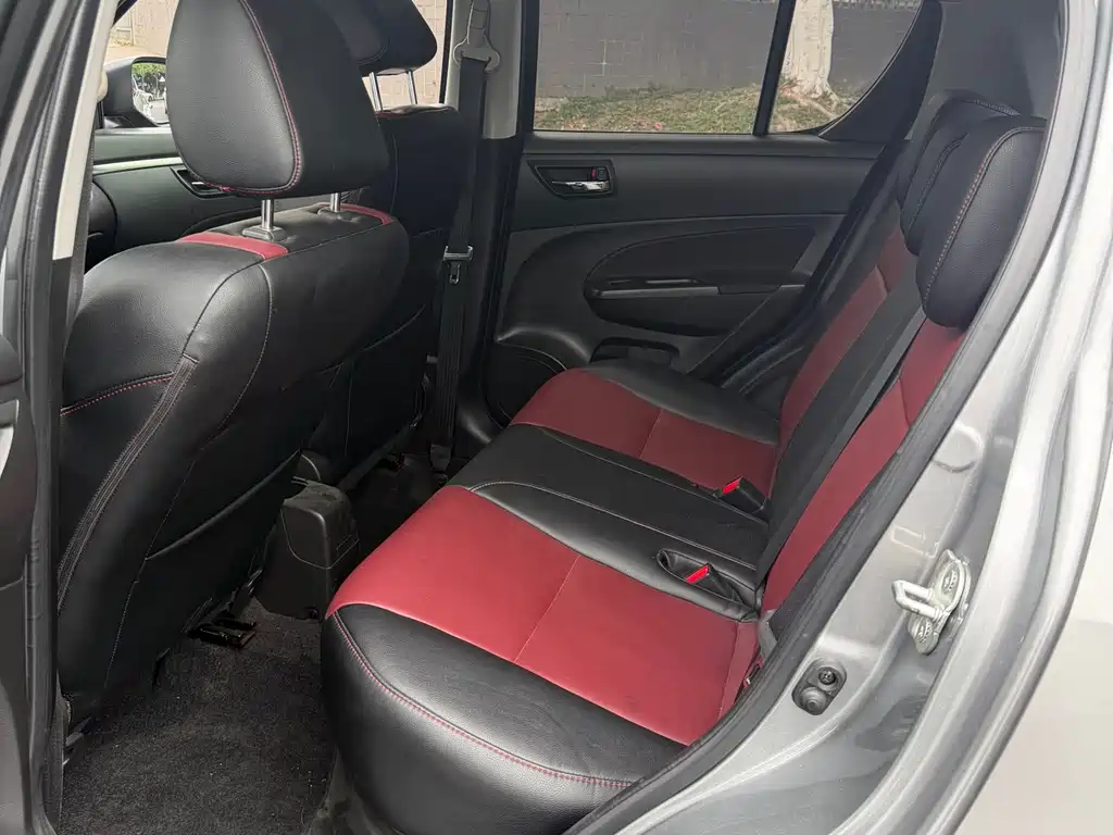 Suzuki Swift 2014 1.6L CVT FWD Luxury Edition