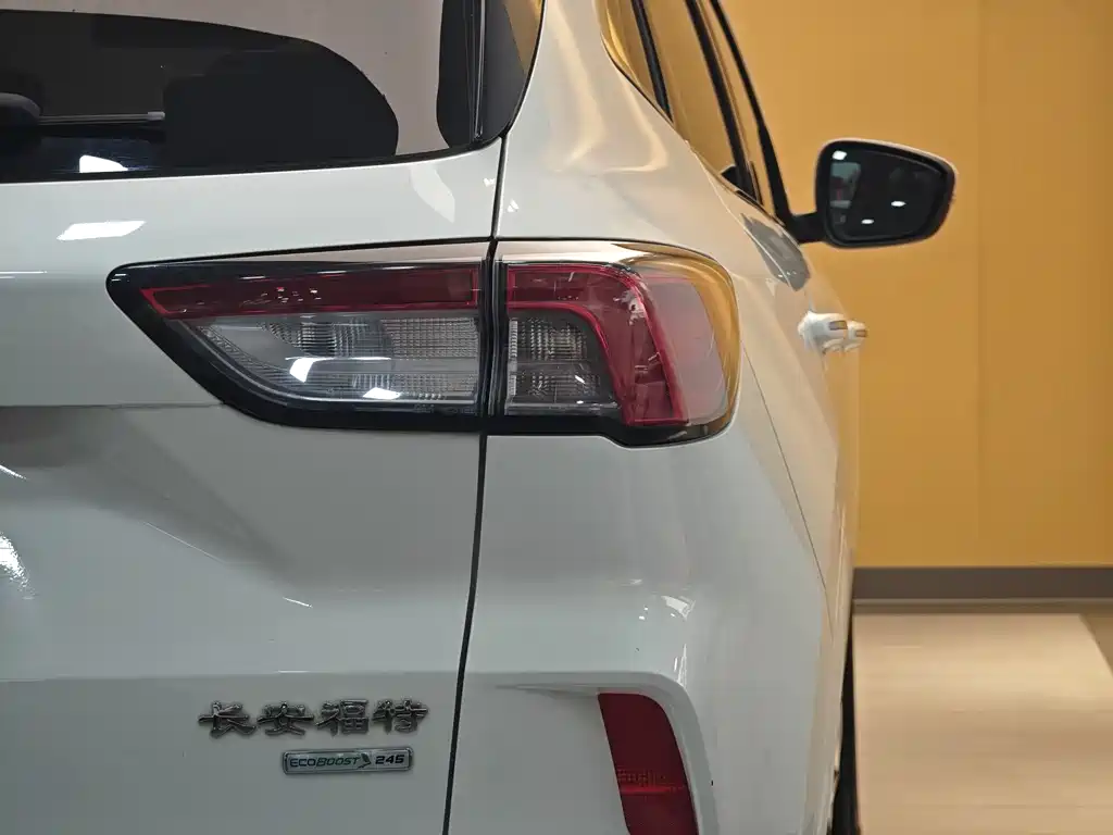 Ford Escape 2020 EcoBoost 245 AWD