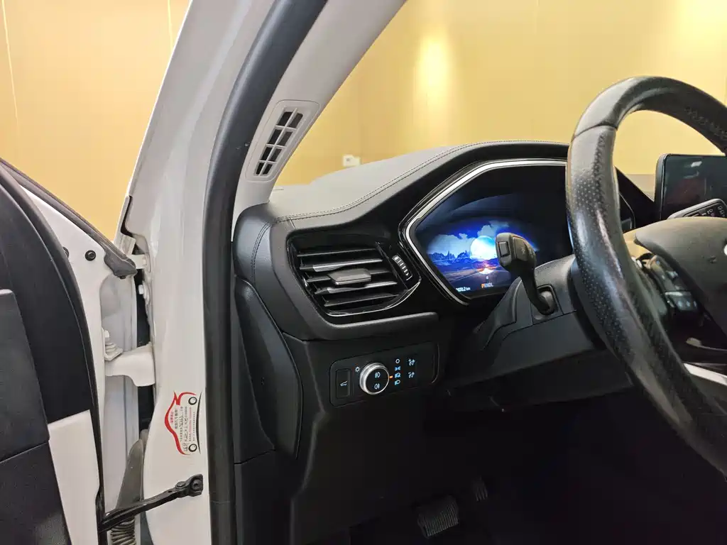 Ford Escape 2020 EcoBoost 245 AWD