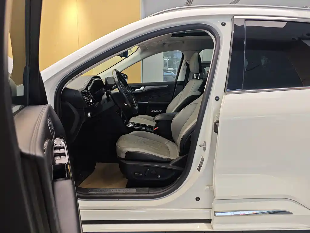 Ford Escape 2020 EcoBoost 245 AWD