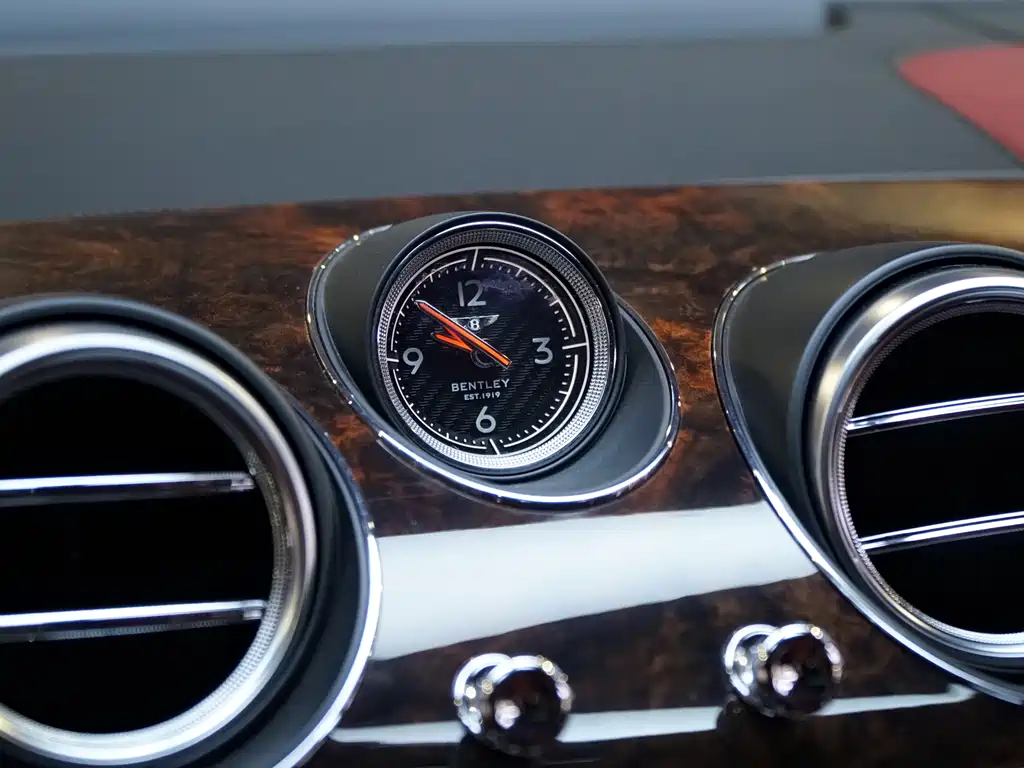 Bentley Bentayga 2017 6.0T Standard Edition