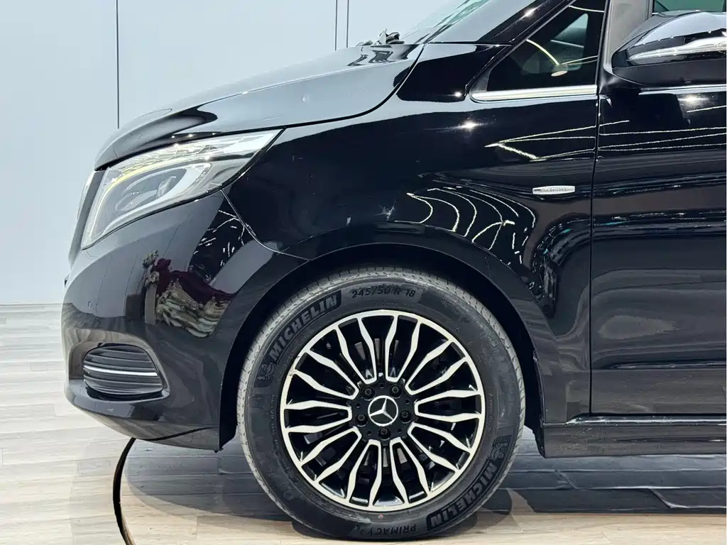 Mercedes-Benz V-Class 2017 260 L尊贵加长版