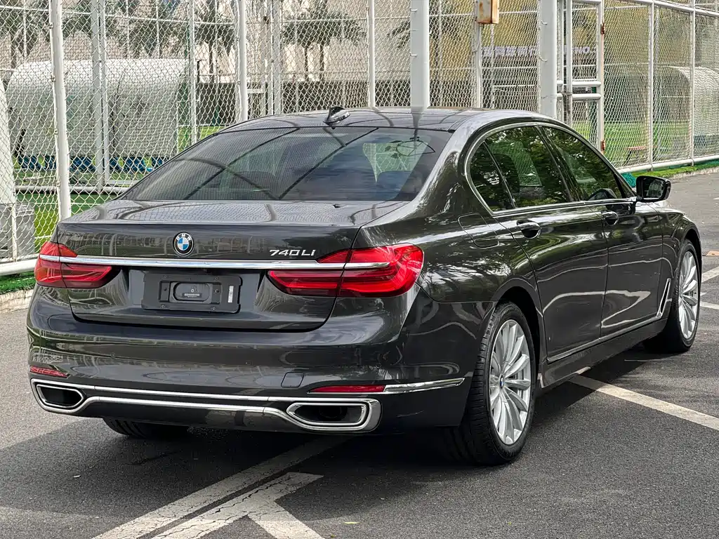 BMW 7 Series 2017 740Li Leading Edition