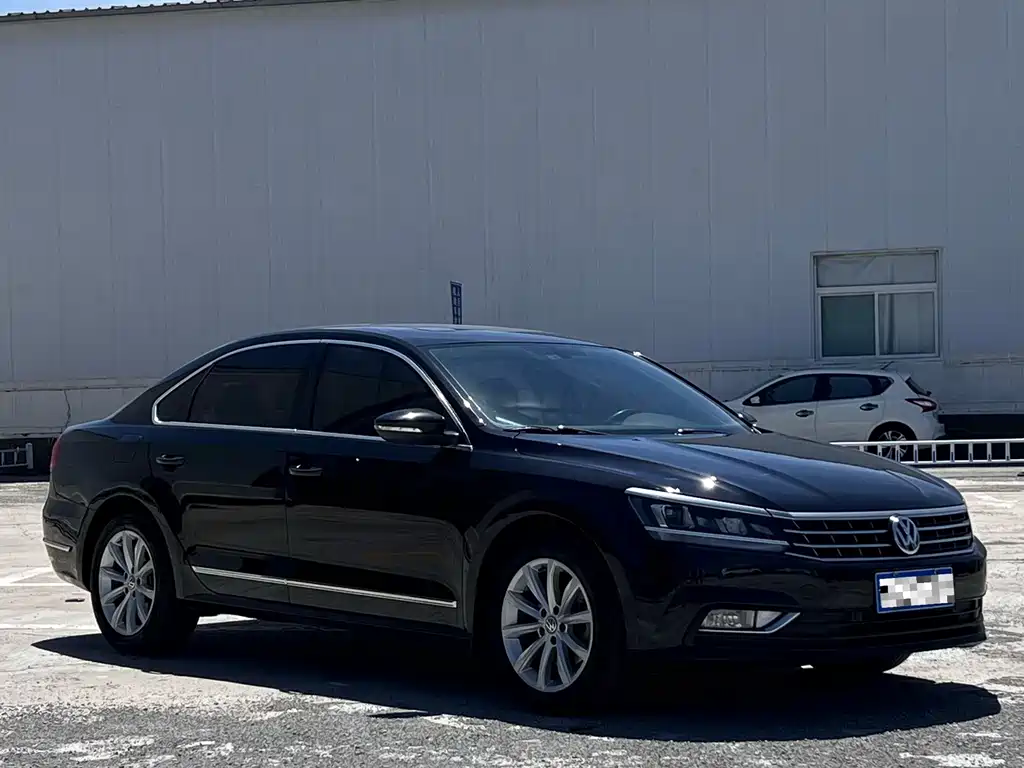 Passat 2017 330TSI DSG Zunrong Edition