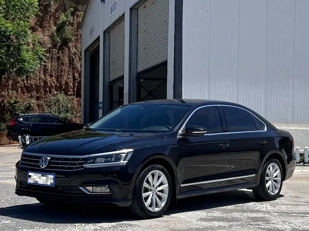 Passat 2017 330TSI DSG Zunrong Edition
