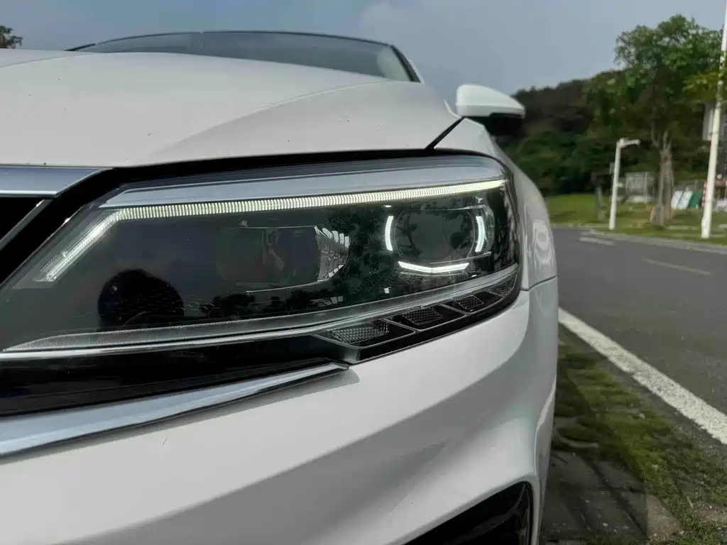 Lingdu 2021 Model Year Restyled 280 TSI DSG Comfort Edition
