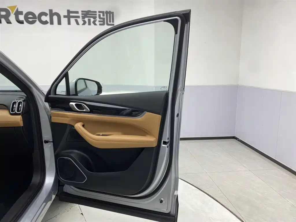 Geely Boyue L 2025 4th Generation 1.5TD DCT Shanhe