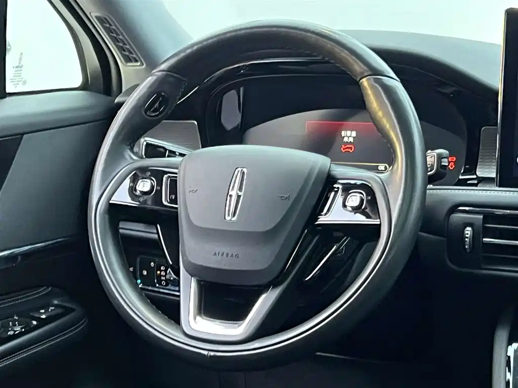 Lincoln Corsair 2022 Facelift 2.0T FWD Reserve Edition