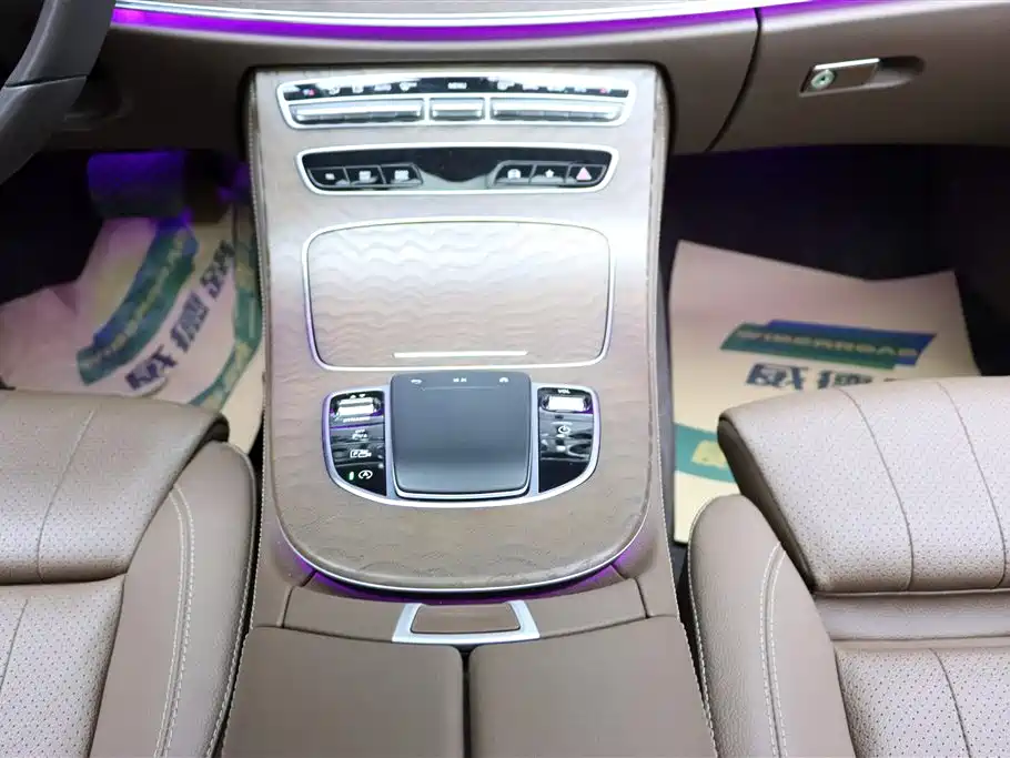 Mercedes-Benz E-Class 2023 Facelift E 260 L