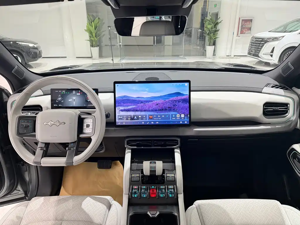 Ti3 2025 501KM AWD Ultra Edition