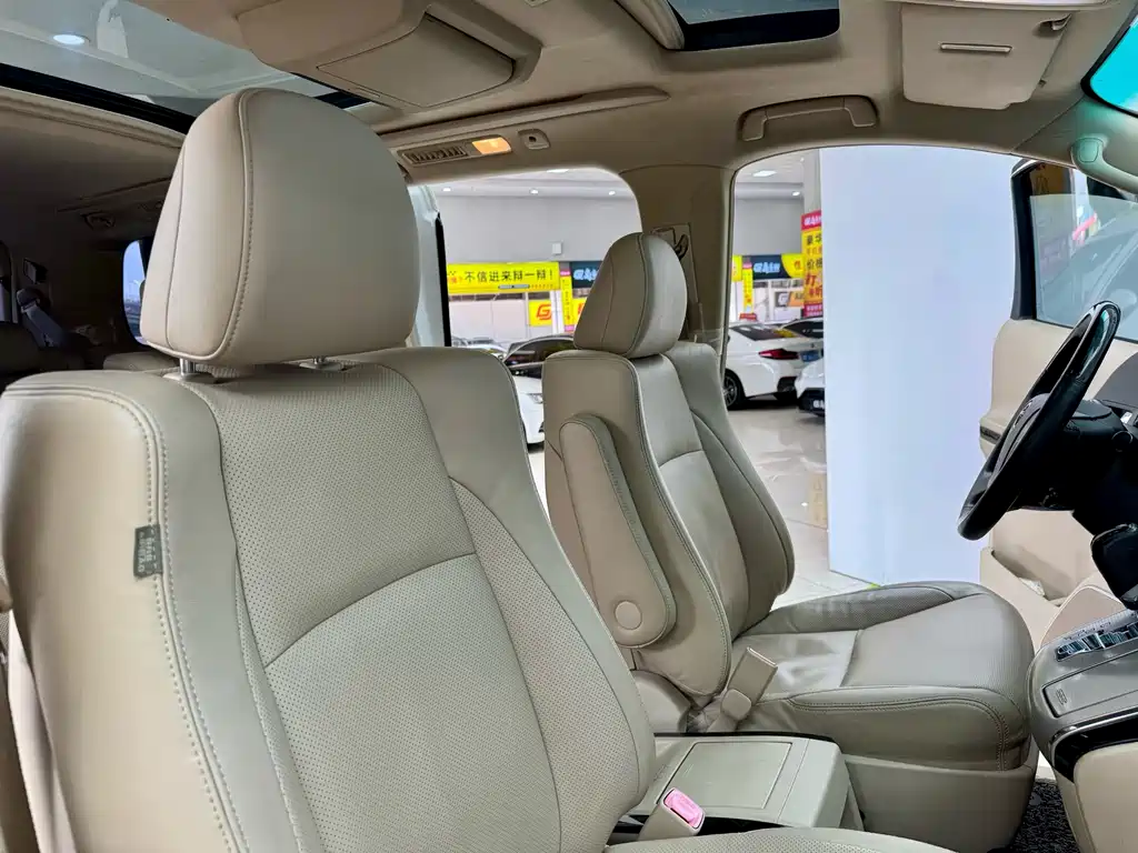 Alphard 2014 Middle East Edition
