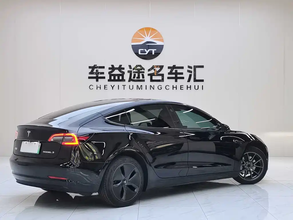 Model 3 2022 RWD