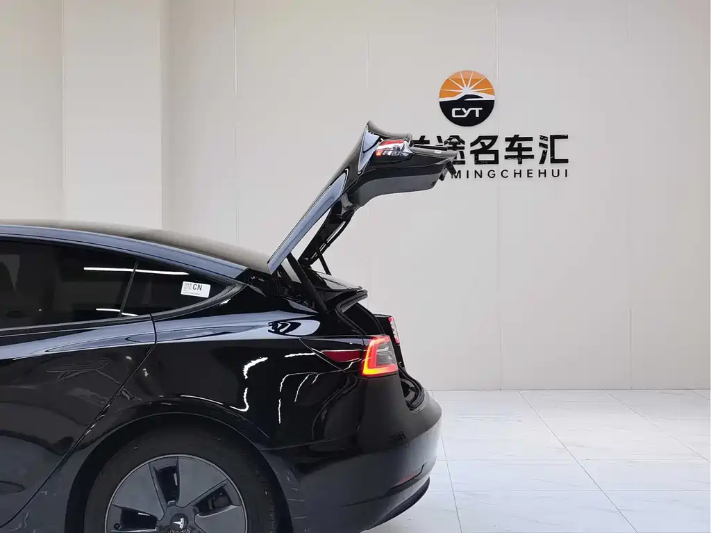 Model 3 2022 RWD