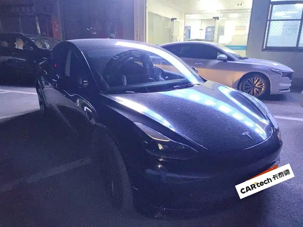 Model 3 2022 Rear-Wheel Drive