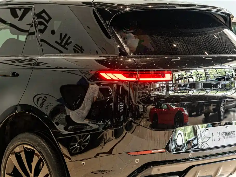 Range Rover Sport 2023 First Edition