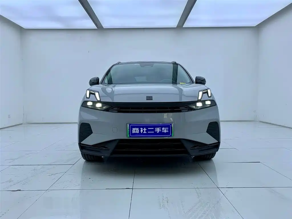 Lynk & Co 06 EM-P 2023 EM-P 126 Long Range Halo