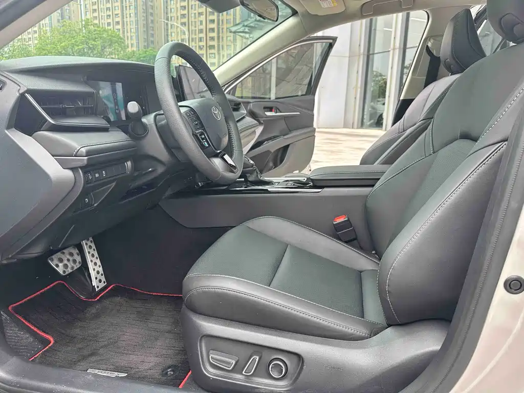 Camry 2026 Dual Engine 2.0HSE Sport Lite Edition