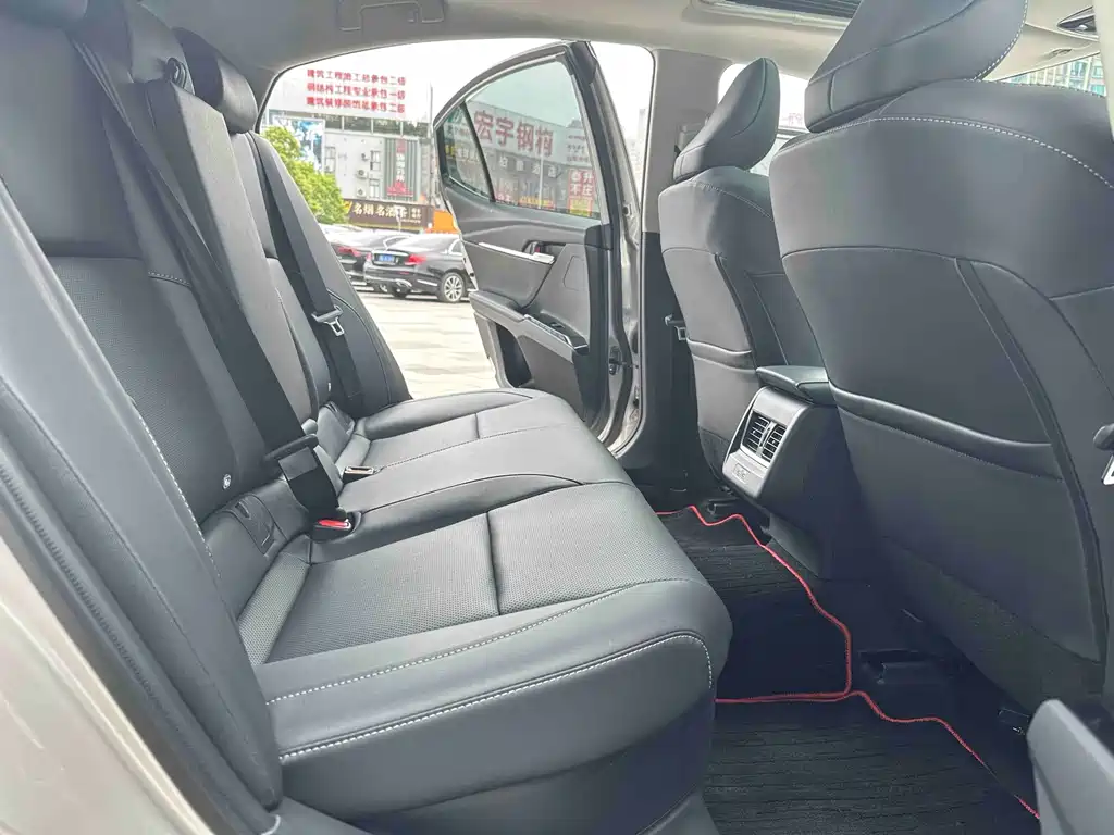 Camry 2026 Dual Engine 2.0HSE Sport Lite Edition
