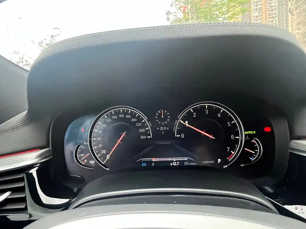 BMW 6 Series GT 2018 640i xDrive M Sport Package