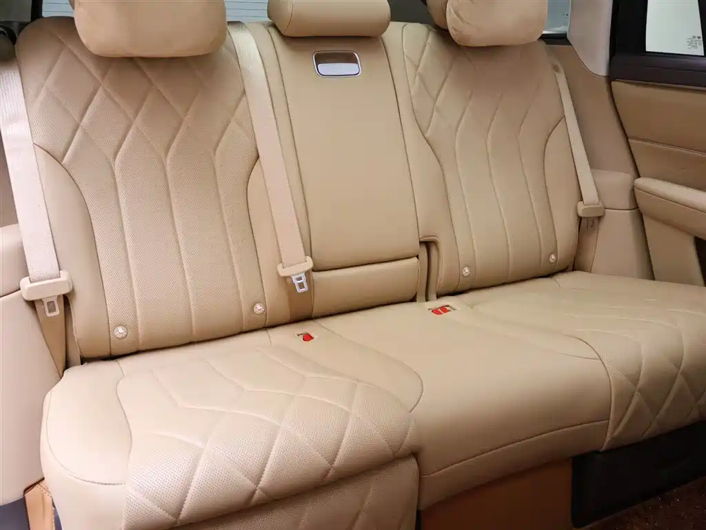 AITO M8 2025 EREV Max+ 53.4kWh 5-Seater (192-Line LiDAR)