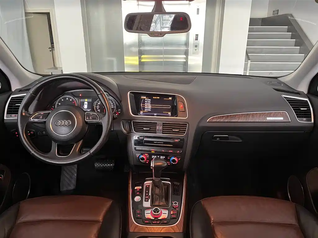 Audi Q5 2016 40 TFSI Comfort