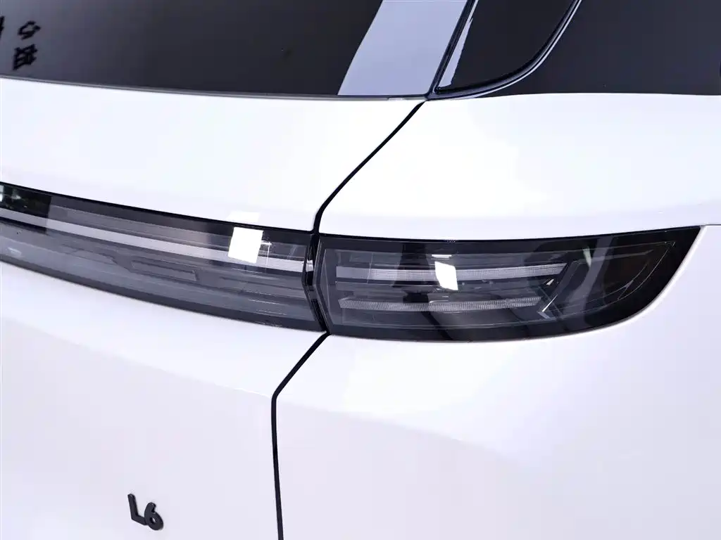 Li Auto L6 2024 Pro