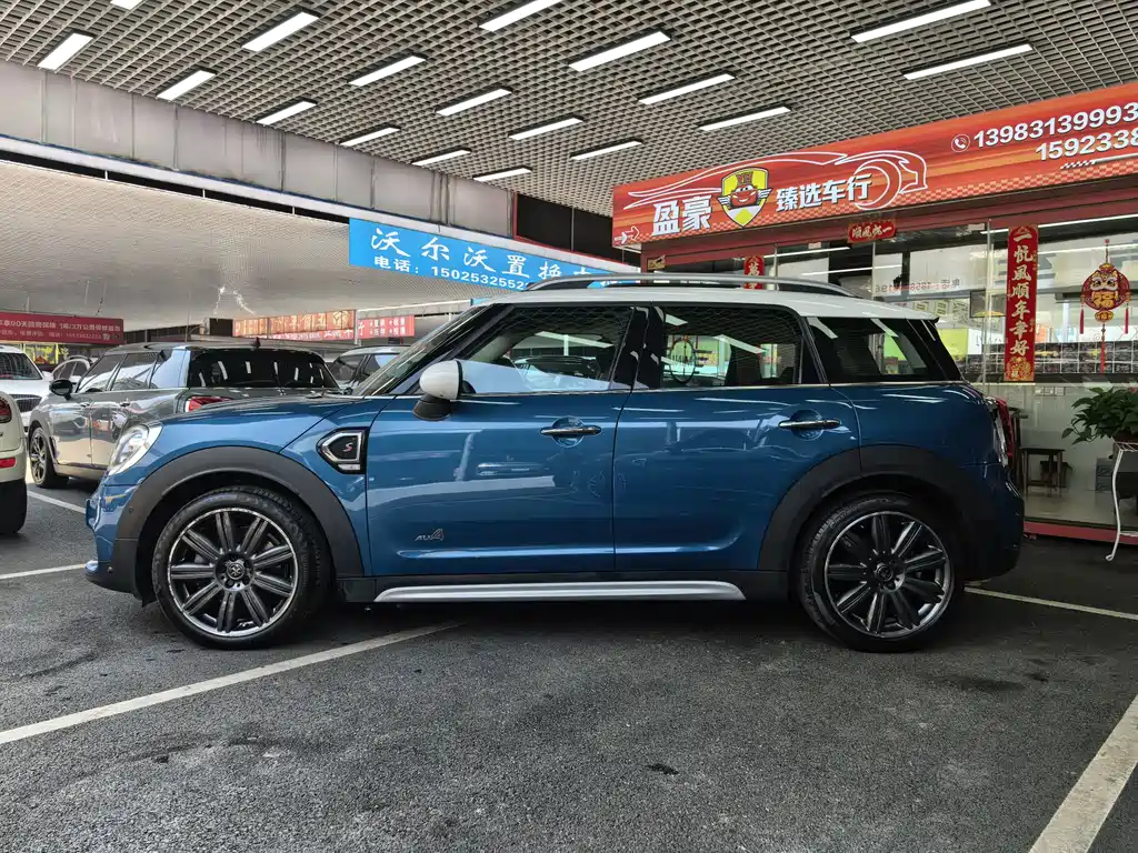 MINI Countryman 2018 2.0T COOPER S ALL4 Artist