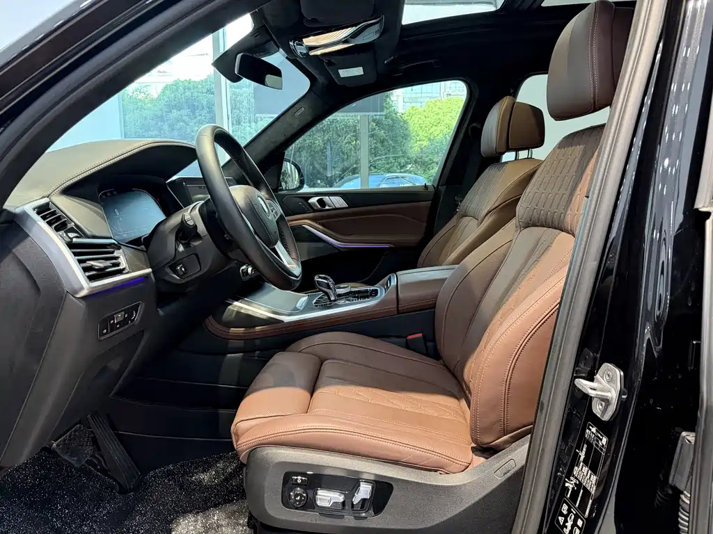 BMW X7 2021 xDrive40i Premium Luxury Package