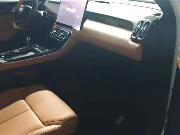 Geely Boyue L 2025 Fourth Generation 1.5TD DCT Shanhe Edition