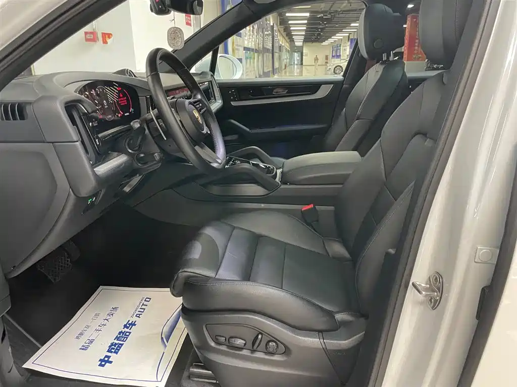 Porsche Cayenne 2024 Cayenne 3.0T