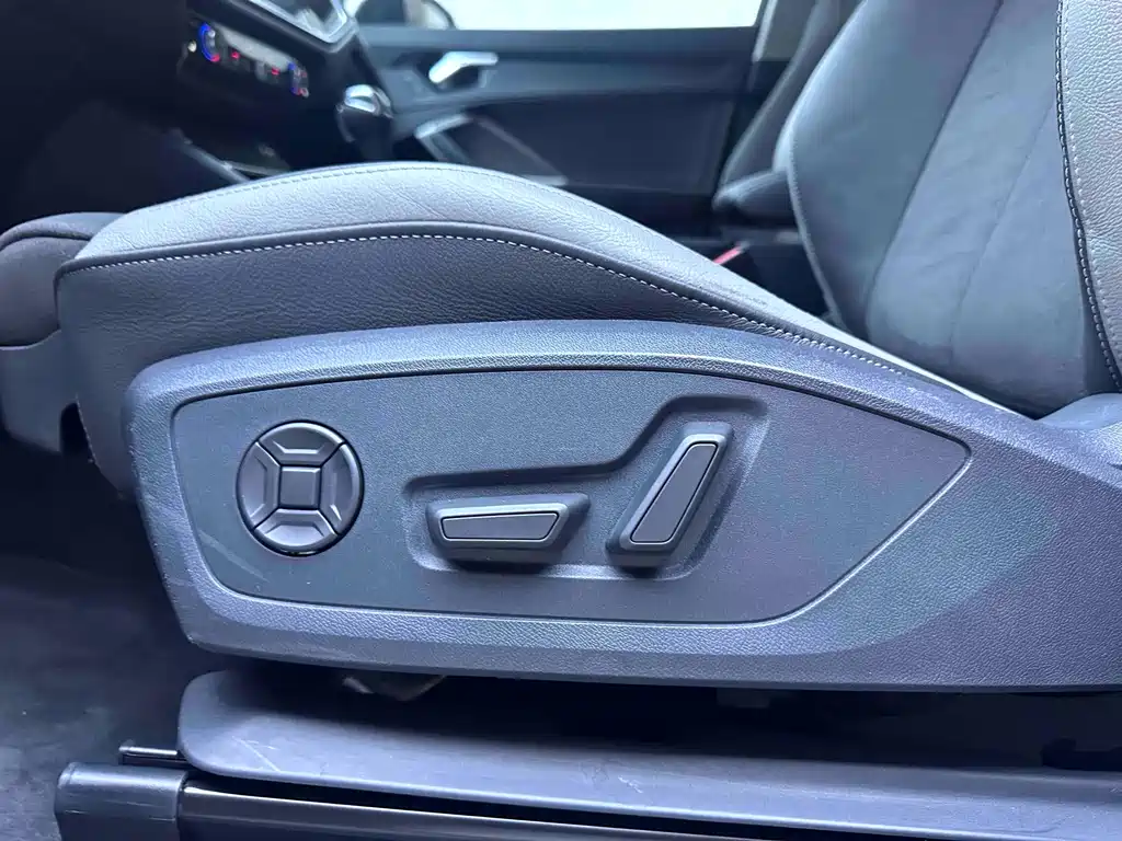 Audi Q3 2022 35 TFSI Sporty Dynamic Edition