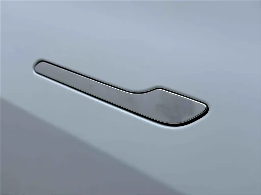 Model 3 2020 Long Range Rear-Wheel Drive