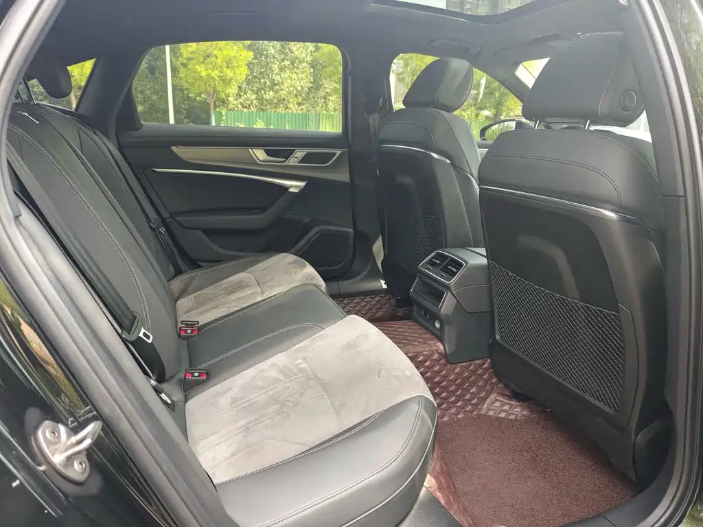 Audi A6L 2024 40 TFSI Luxury Dynamic Edition