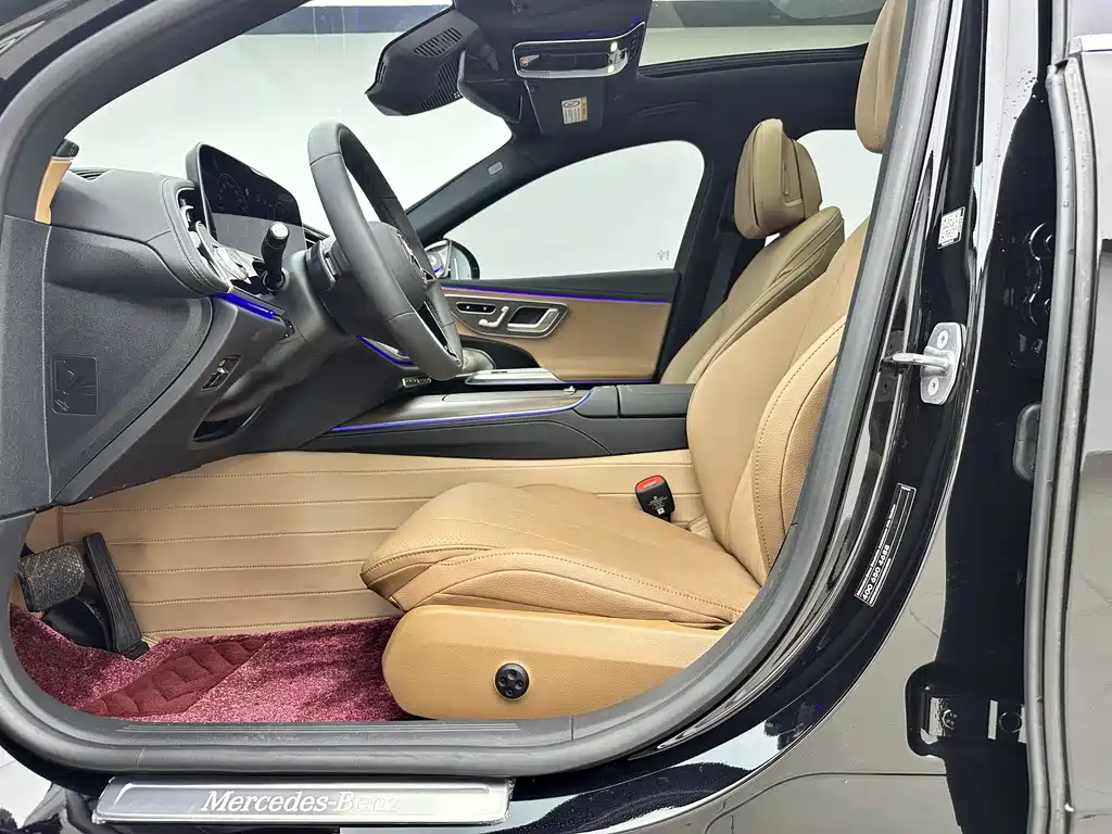 Mercedes-Benz E-Class 2025 E 300 L Luxury