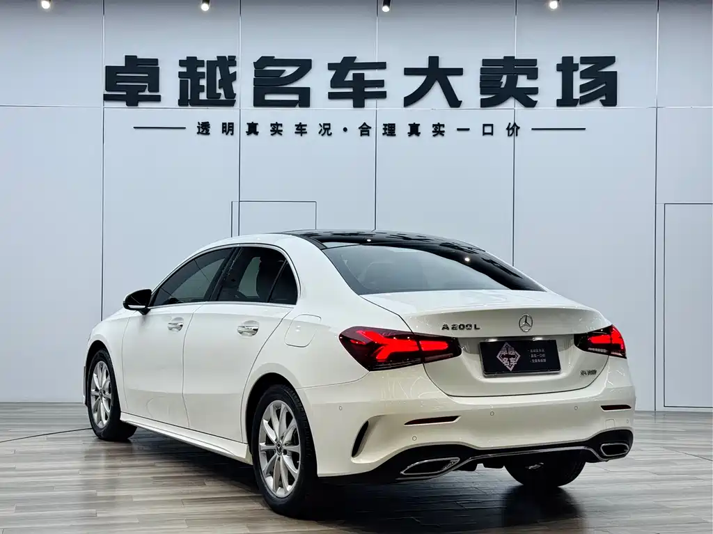 Mercedes-Benz A-Class 2022 A 200 L Sport Sedan Dynamic