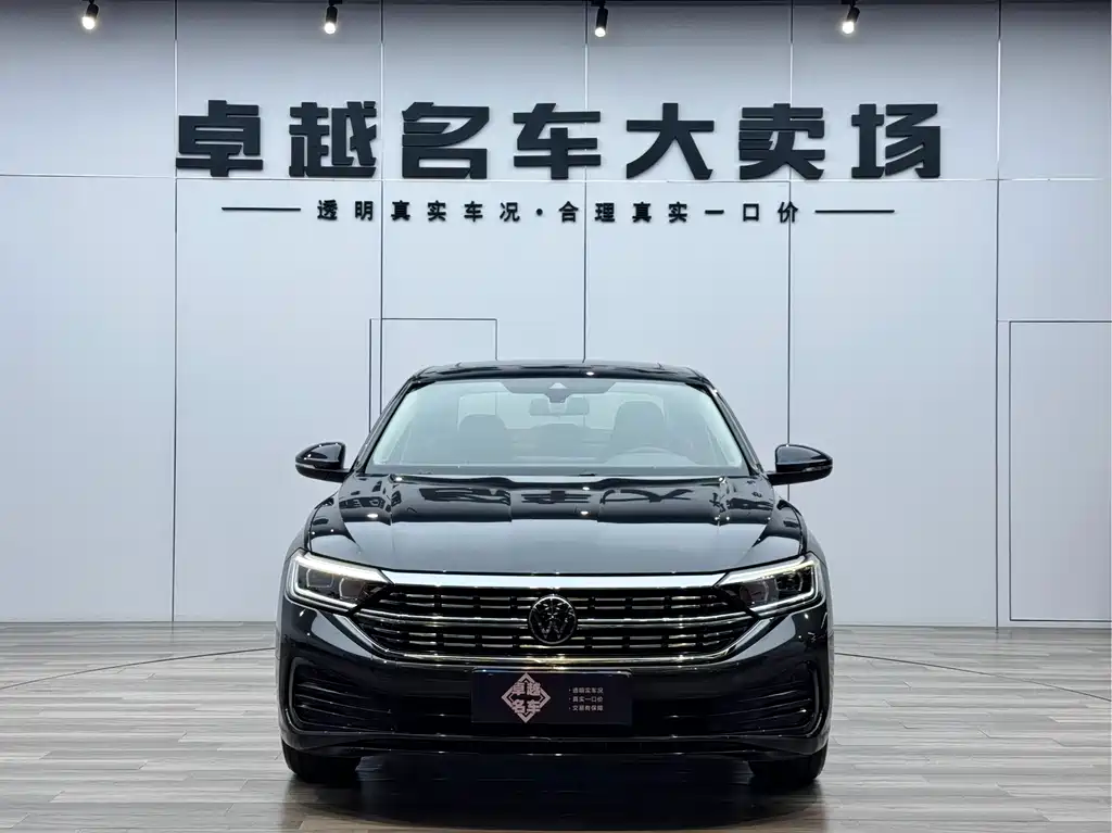 Volkswagen Sagitar 2023 300TSI DSG Beyond Edition