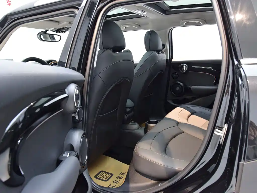 MINI 2023 1.5T Cooper Artist 5-Door