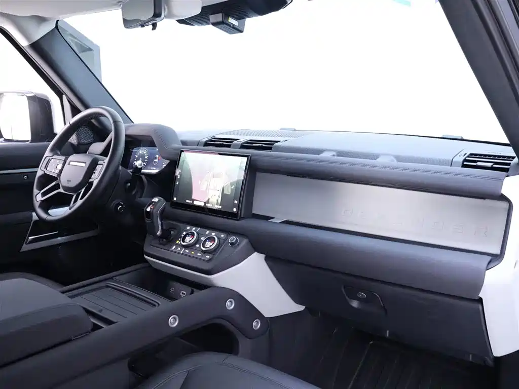 Land Rover Defender 2022 90 3.0T P400 XS