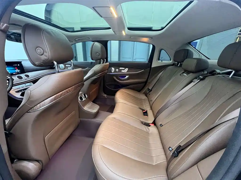 Mercedes-Benz E-Class 2021 E 300 L Luxury