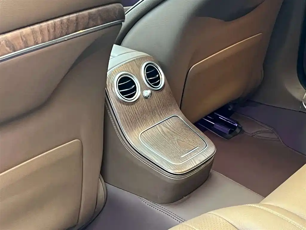 Mercedes-Benz E-Class 2021 E 300 L Luxury