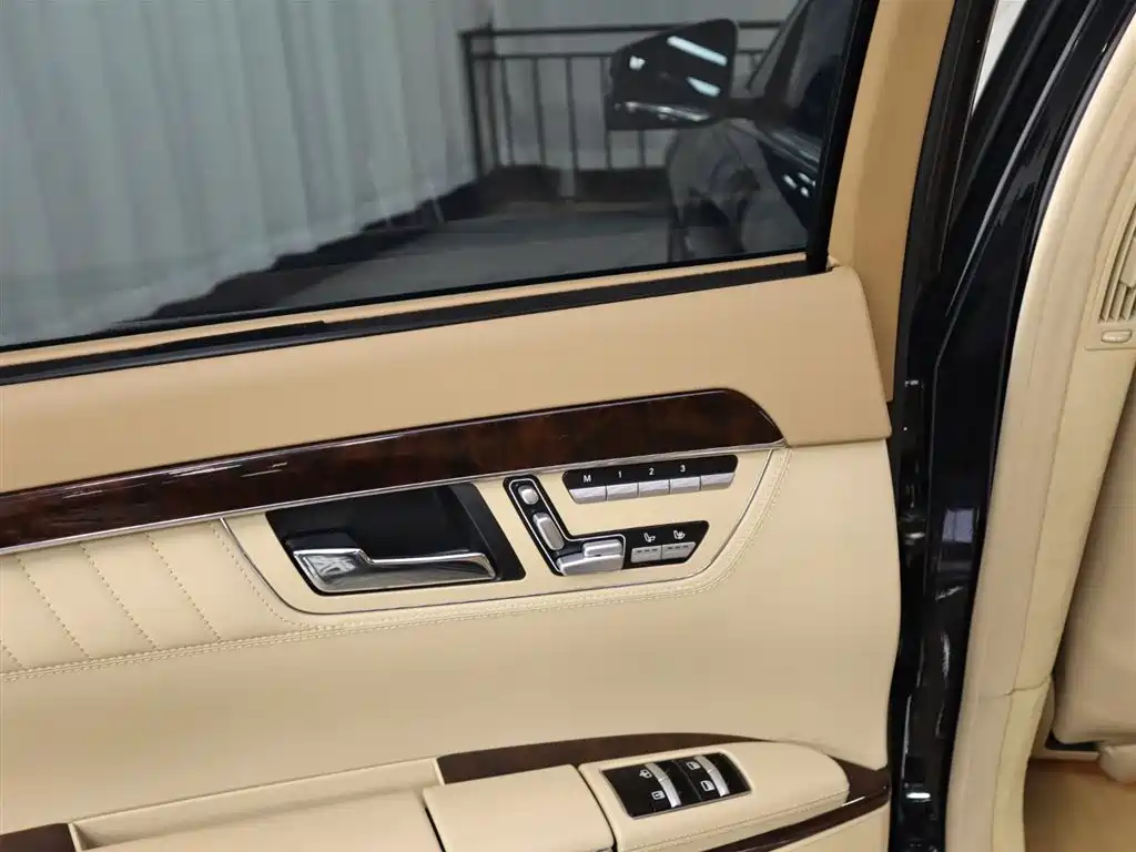 Mercedes-Benz S-Class 2010 S 600 L