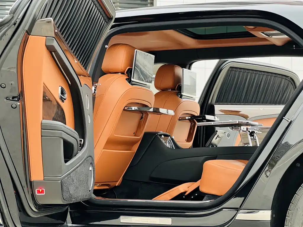 Bentley Mulsanne 2017 6.8T Long Wheelbase Edition