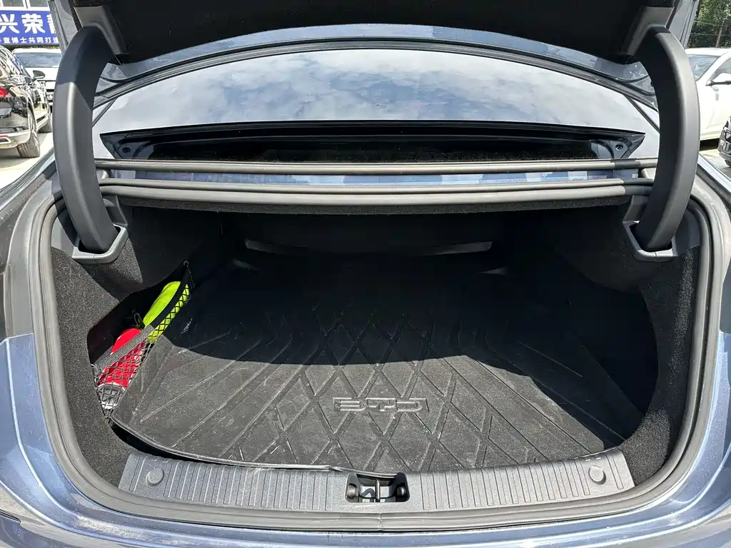 BYD Seal 2024