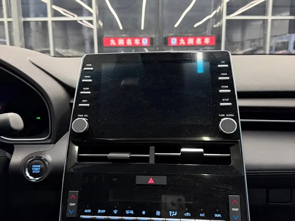 Asia Dragon 2022 2.0L Luxury Edition