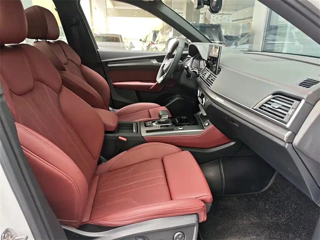 Audi Q5L 2026 45th Anniversary Edition 40 TFSI Luxury Dynamic